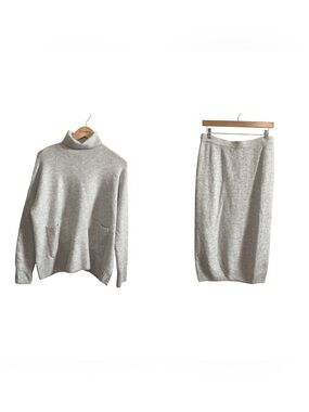 CeCe Gray Knit Pocket Turtleneck Sweater and Midi Skirt Cozy Set Size Small